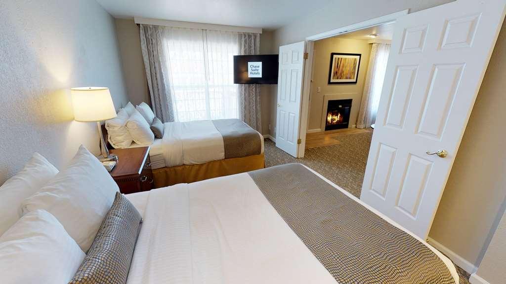 Chase Suite Hotel Newark Fremont Rum bild