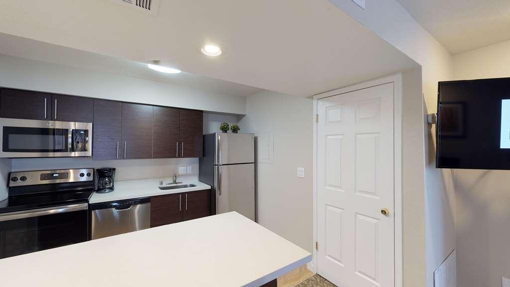 Chase Suite Hotel Newark Fremont Rum bild