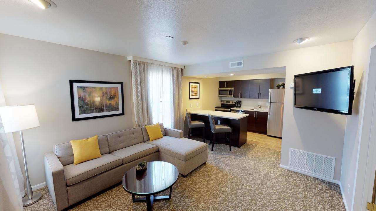 Chase Suite Hotel Newark Fremont Exteriör bild